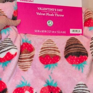 Valentine's Day Velvet Plush Throw - Pink with Strawberry Design